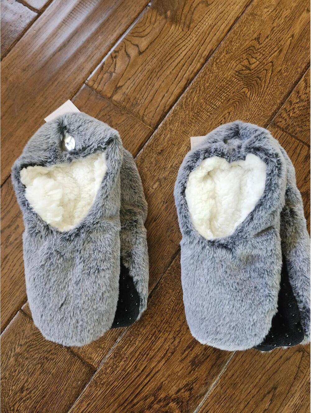 Auden Gray Faux-Fur Slipper Socks With Gripper Bottom - Women's Size M/L (8-10)